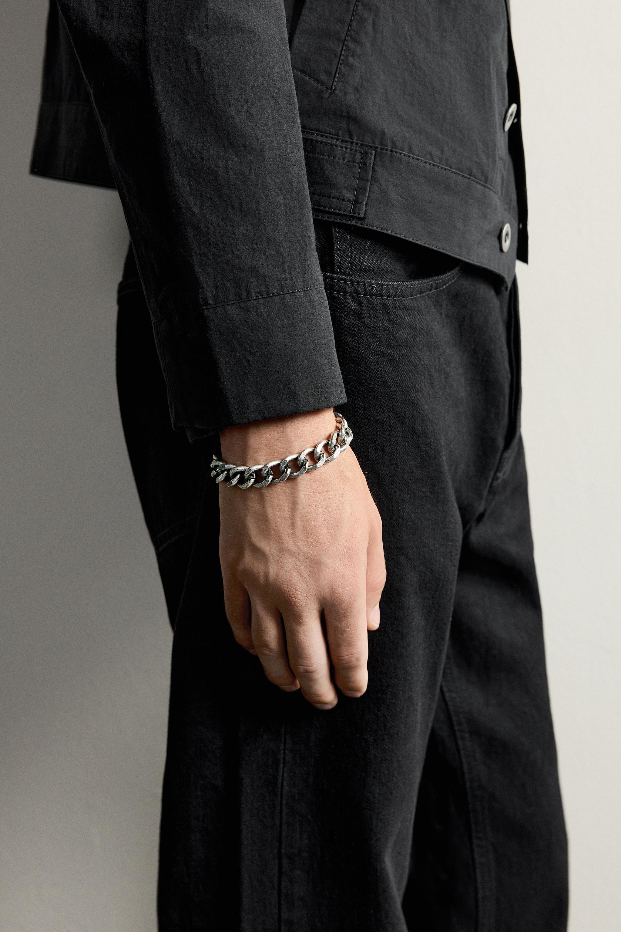BRACELET À MAILLONS MÉTALLIQUES ÉPAIS